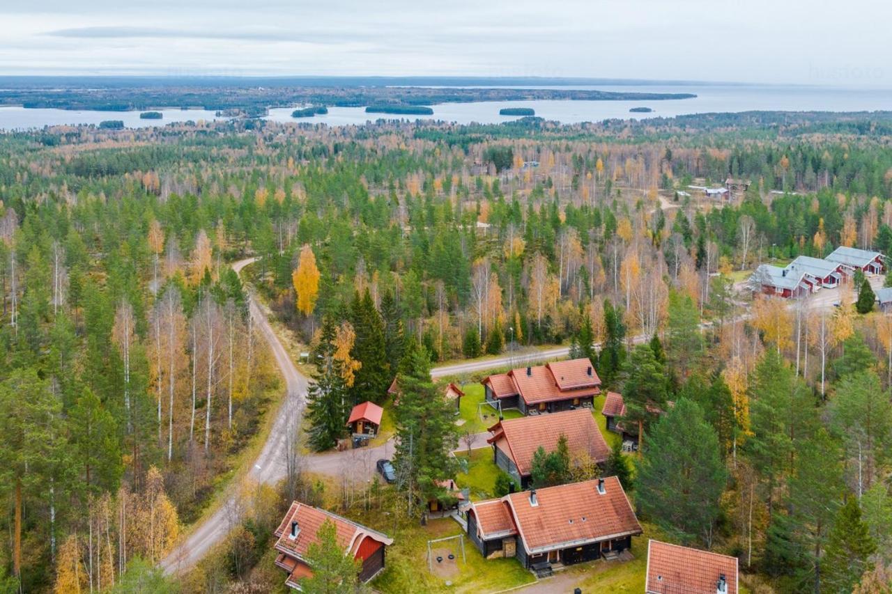 Vila Sagolandsbyn Mora Exteriér fotografie